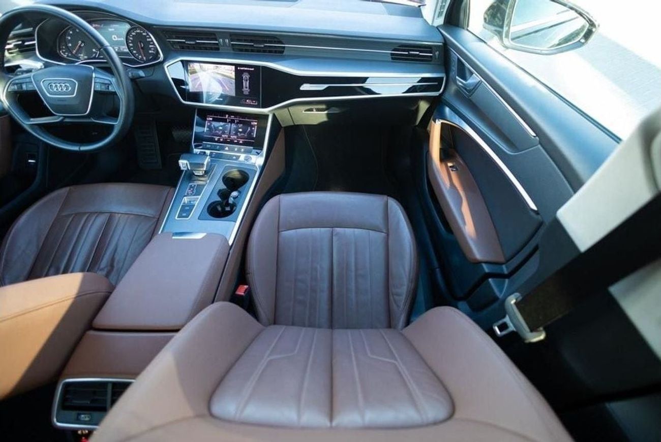 أودي A6 40 TFSI 2.0L Audi A6 40TFSI 2022 GCC under Warranty with Flexible Down-Payment.