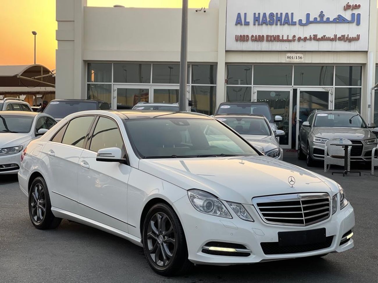 Mercedes-Benz E300 Avantgarde Mercedes E300 AMG_Gulf_2013_excellent condition_Full option