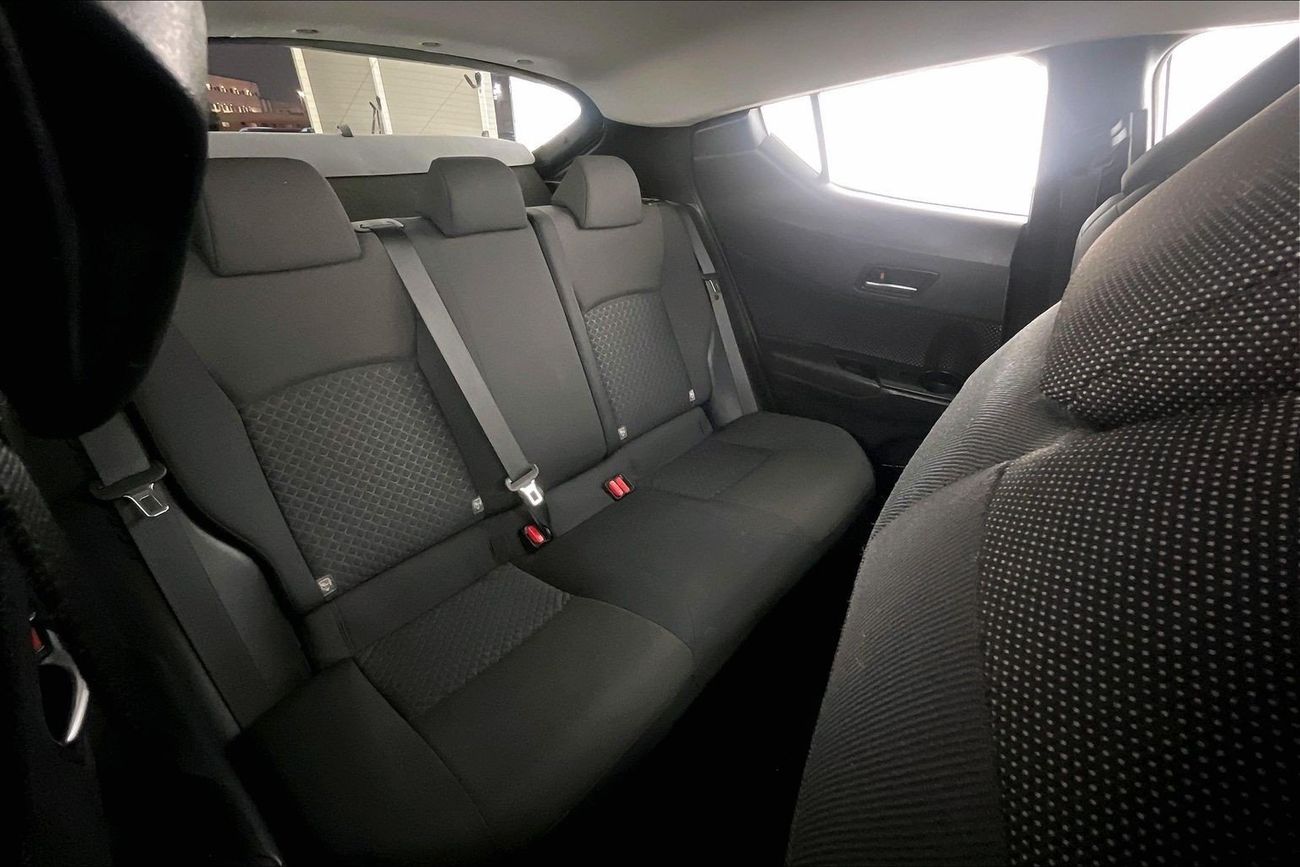 تويوتا CHR GX | شامل الضمان | 0 ﺪﻔﻋﺓ ﺃﻮﻟﻯ