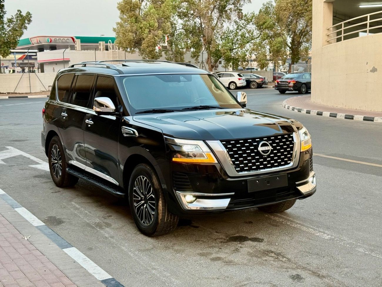 نيسان أرمادا 2018 PLATINUM PATROL KIT (4x4) 2022 - 5.6 V8 US SPEC