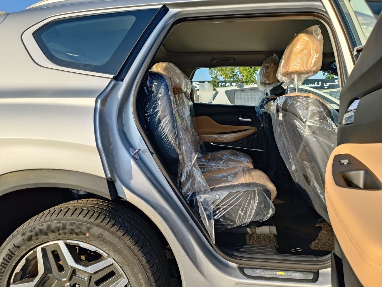 Hyundai Santa Fe 3.5L V6 Petrol 4WD, 7 Seats FULL OPTION with Panoramic Roof (CODE # HSA35AF)