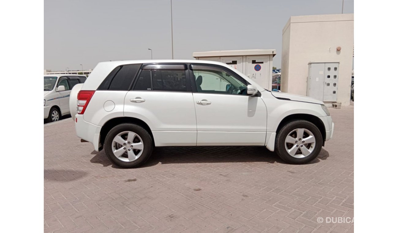 سوزوكي إيسكودو SUZUKI ESCUDO RIGHT HAND DRIVE (PM1344)