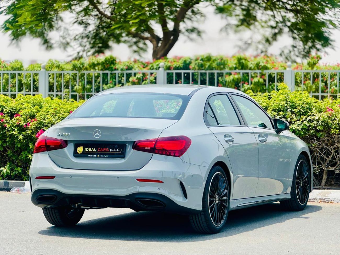 Mercedes-Benz A 200 AMG MERCEDES BENZ A200  |GCC SPECS | GARGASH CAR UNDER 5 YEARS WARRANTY