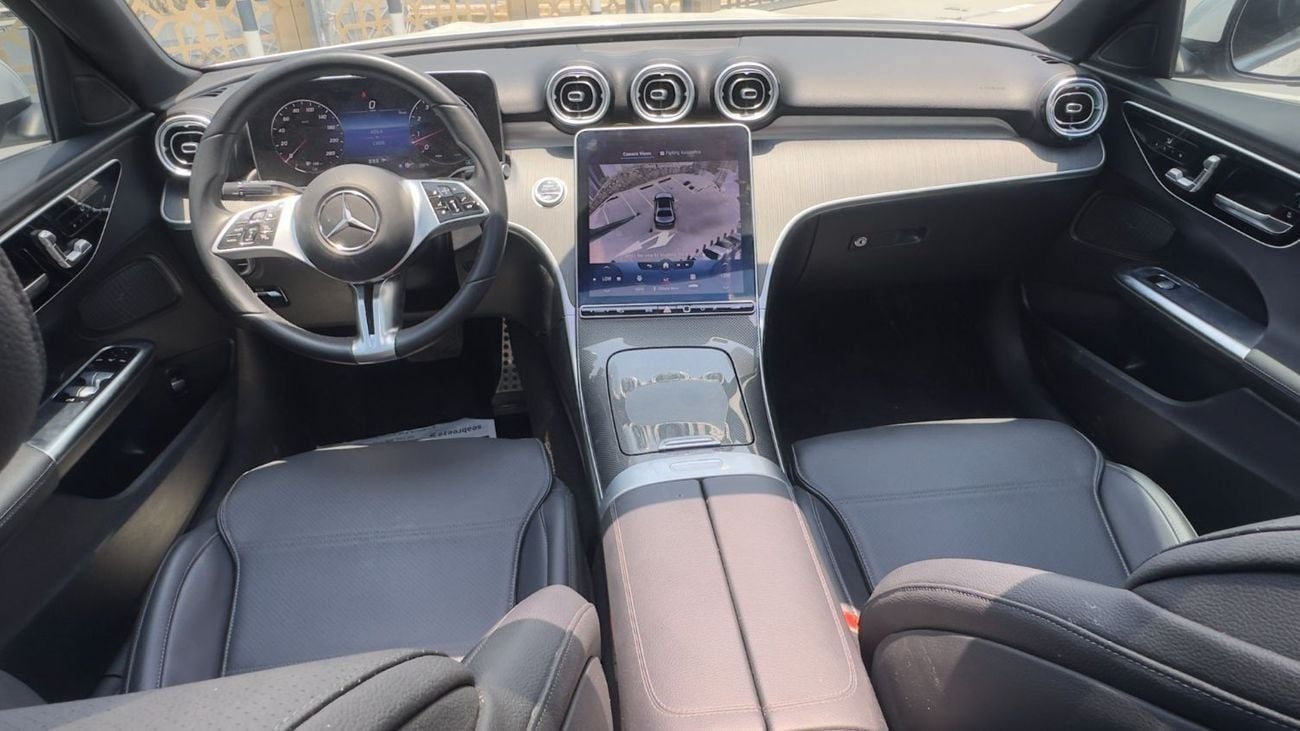 Mercedes-Benz C 200 Mercedes Benz C300 With 0% Downpayment Bank Finance 2.0L turbo Very nice clean car NO ACCEDENT Price