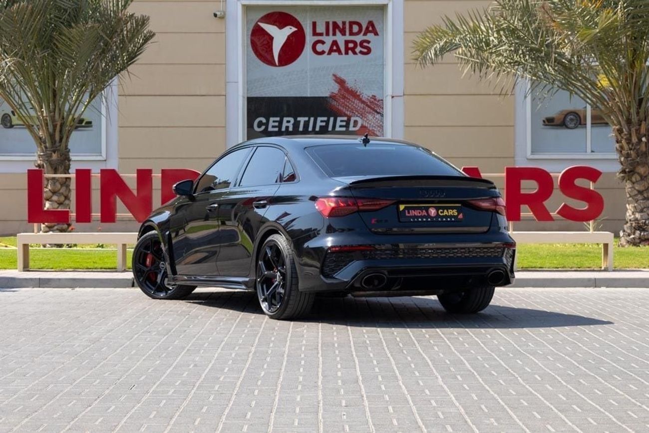 أودي RS3 TFSI quattro 2.5L Sedan Audi RS3 TFSI Quattro 2022 GCC under Warranty with Flexible Down-Payment.