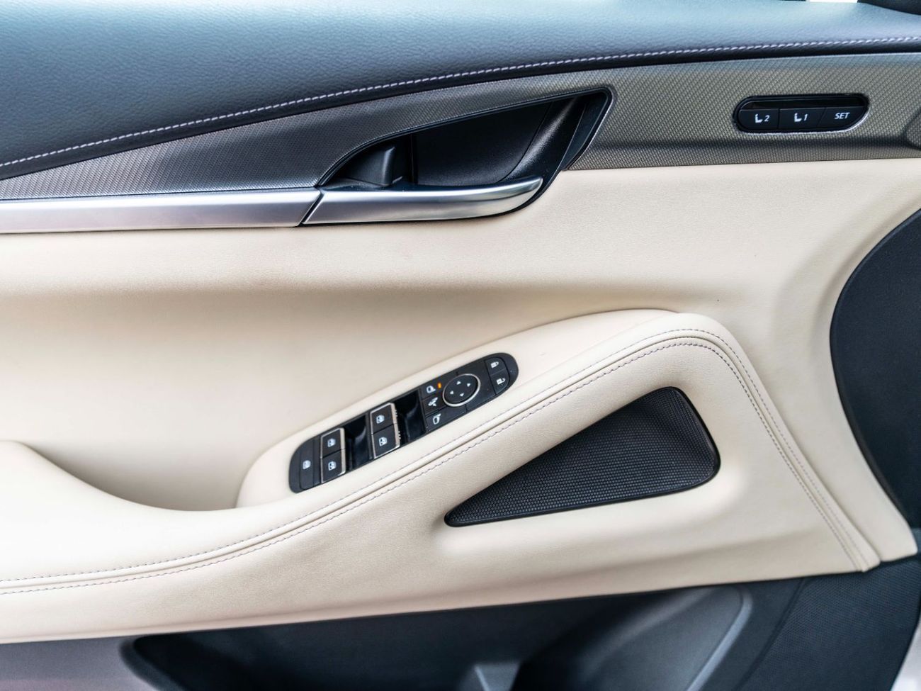 Infiniti QX60 Luxe 3.5L