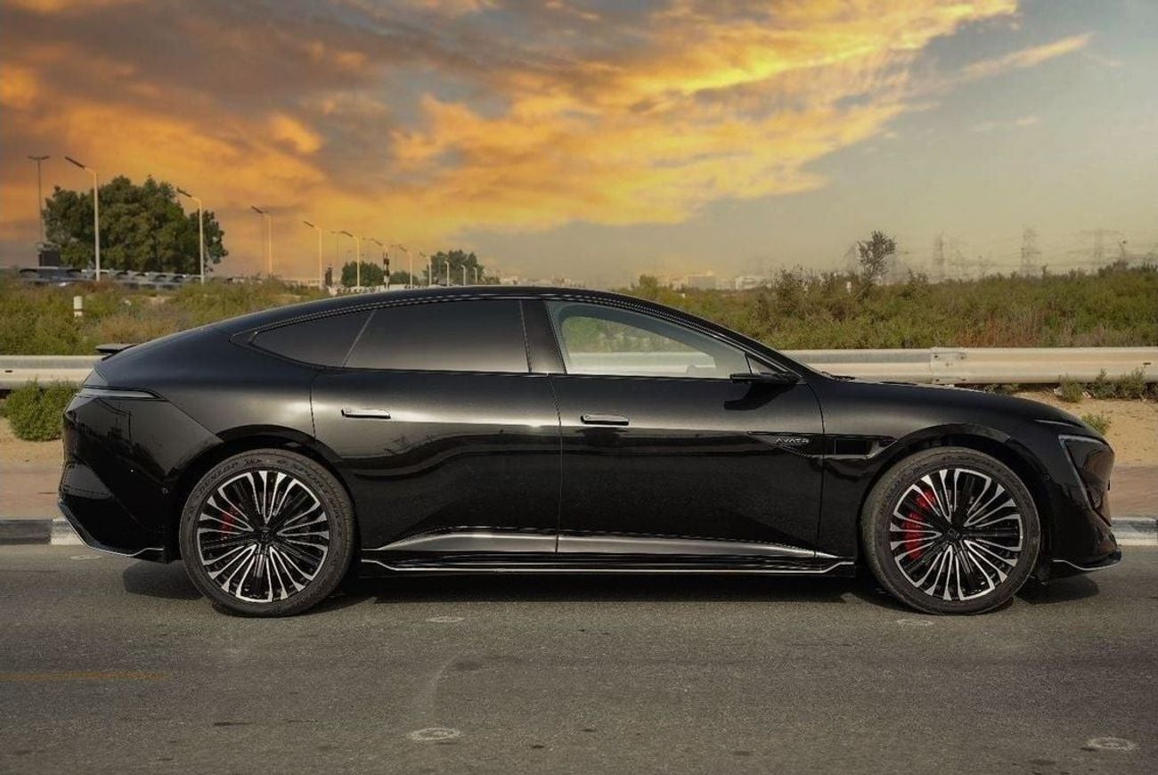 أفاتر 12 2025 AVATR 12 Long Range 2-motor AWD 0Km