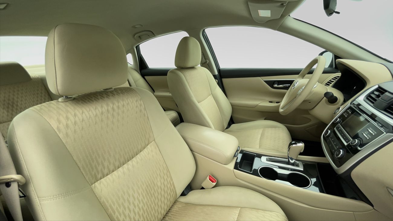 نيسان ألتيما SV 2.5 | بدون دفعة مقدمة | اختبار قيادة مجاني للمنزل