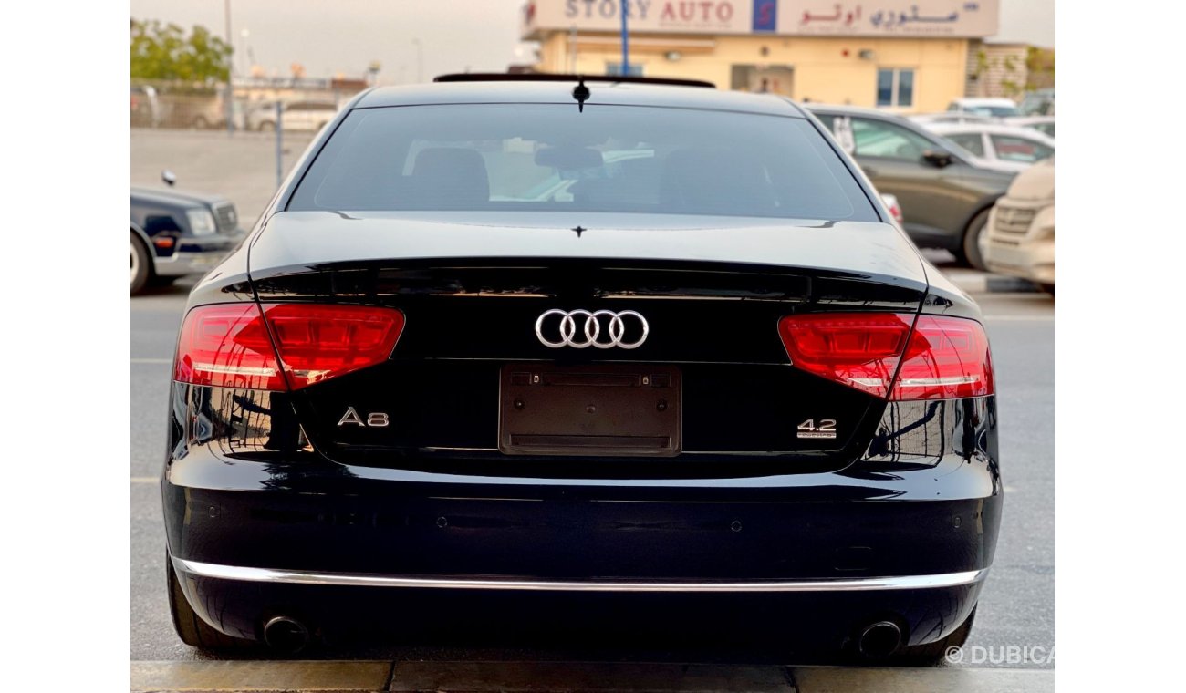 Audi A8 AUDI A8