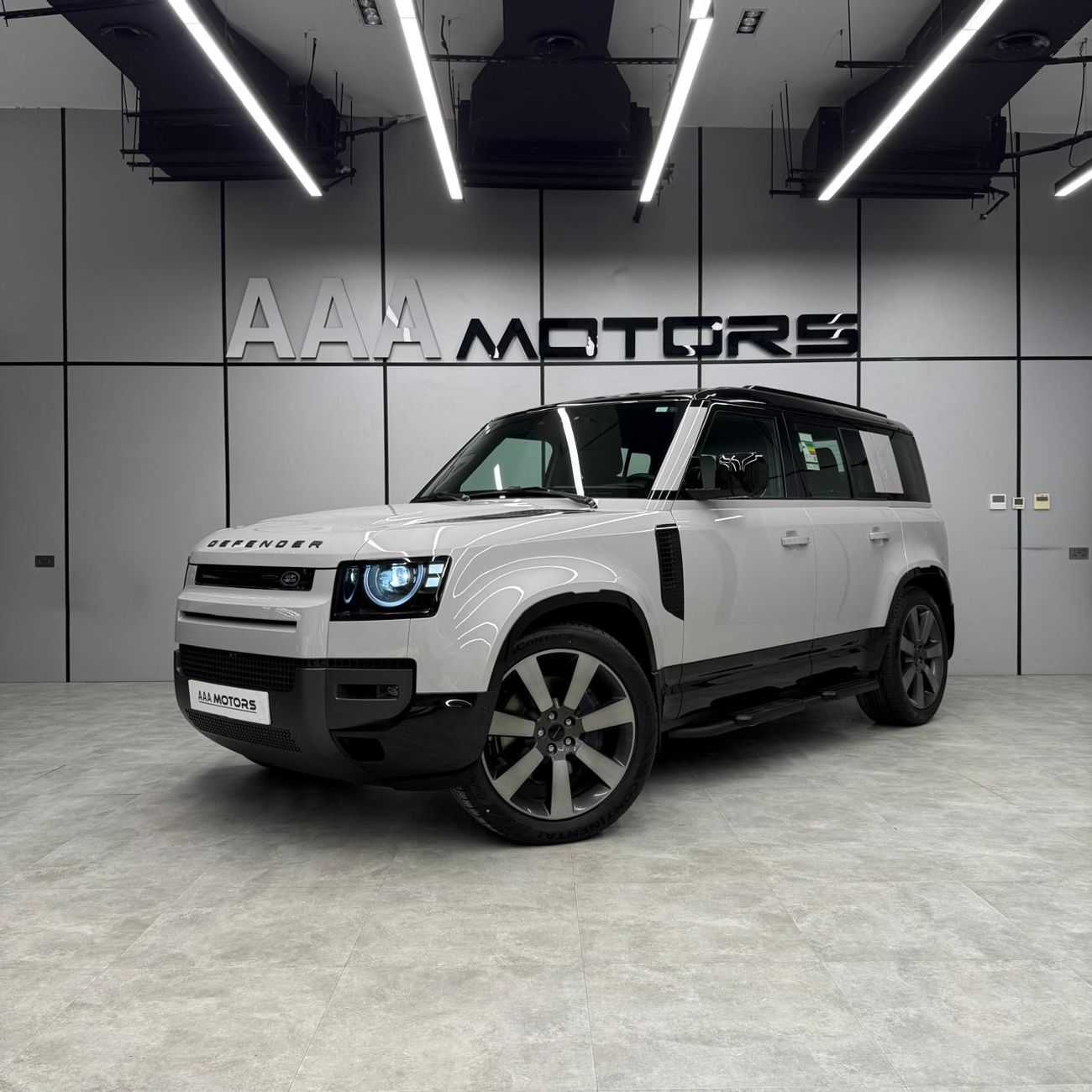Land Rover Defender 110 P400 X-Dynamic HSE | Brand New | New Color | Al Tayer Warranty & Service Contract