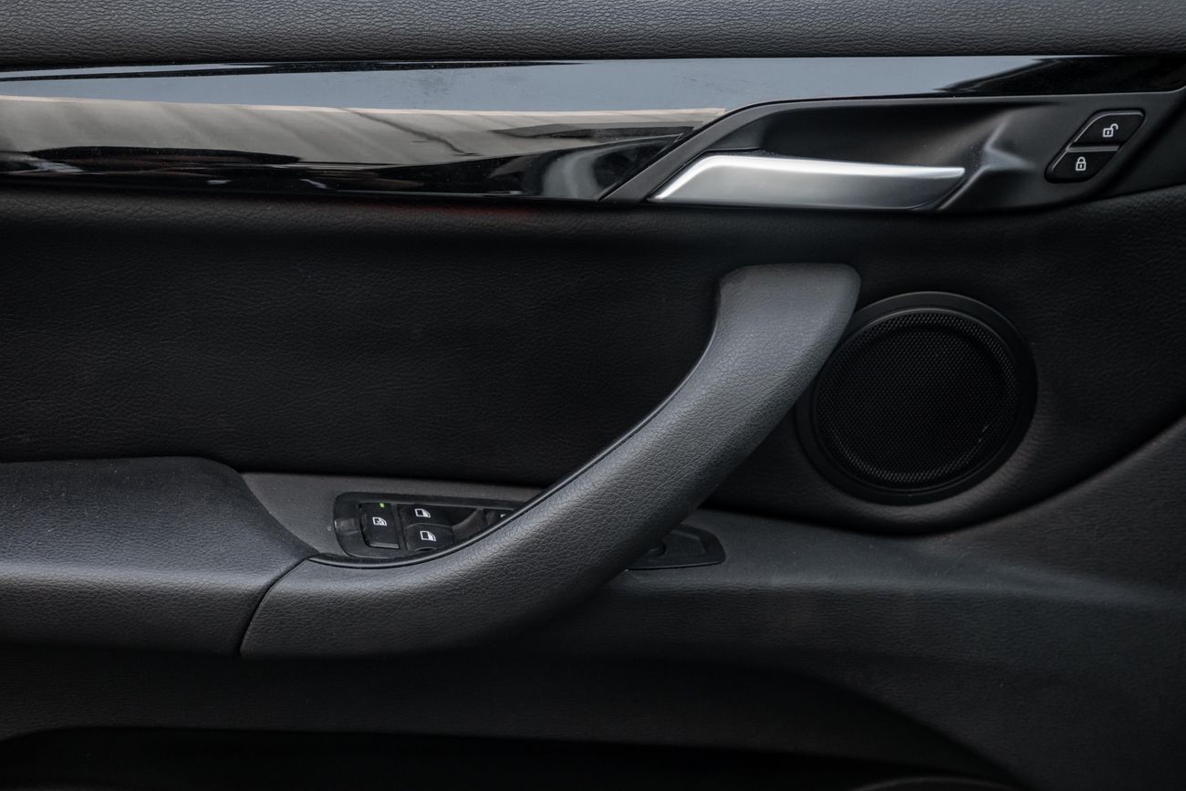 بي أم دبليو X1 X1 sDrive20i | 1,469 P.M | 0% Downpayment | Warranty!