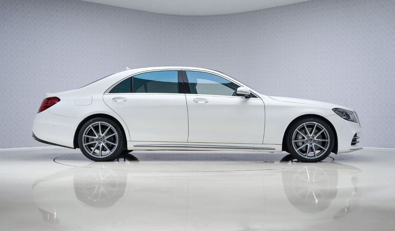 Mercedes-Benz S 560 AMG Line 4Matic - AED 4,896 P/M - 2 Years Warranty