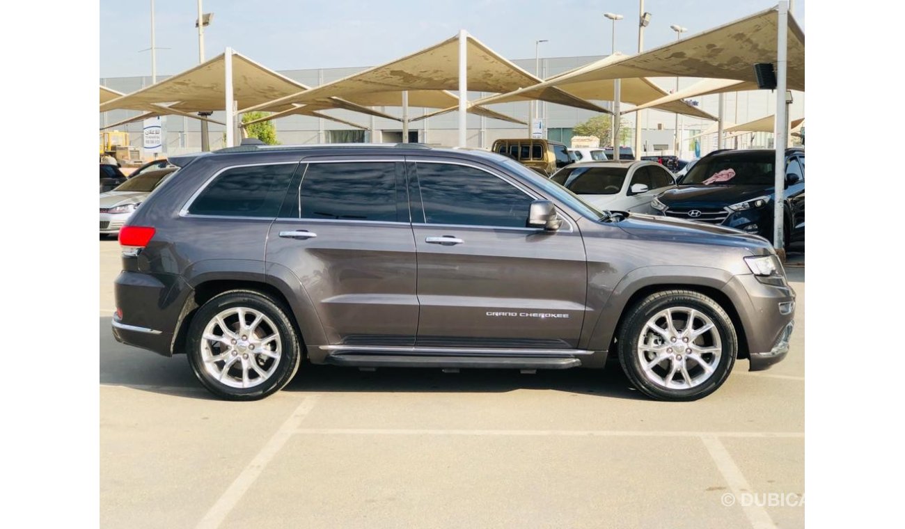 Jeep Grand Cherokee Jeep grand Cherokee summit 2015GCC perfect condition