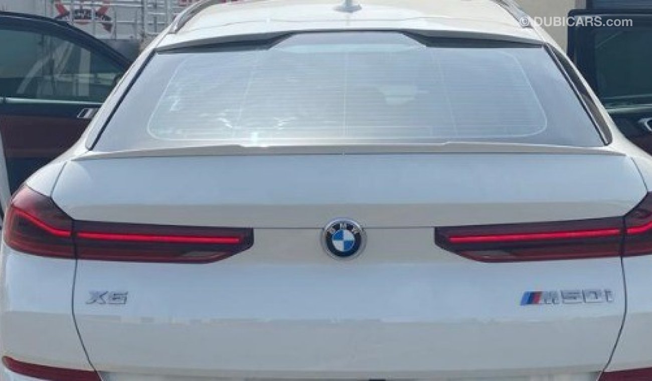 BMW X6M 50i 2022