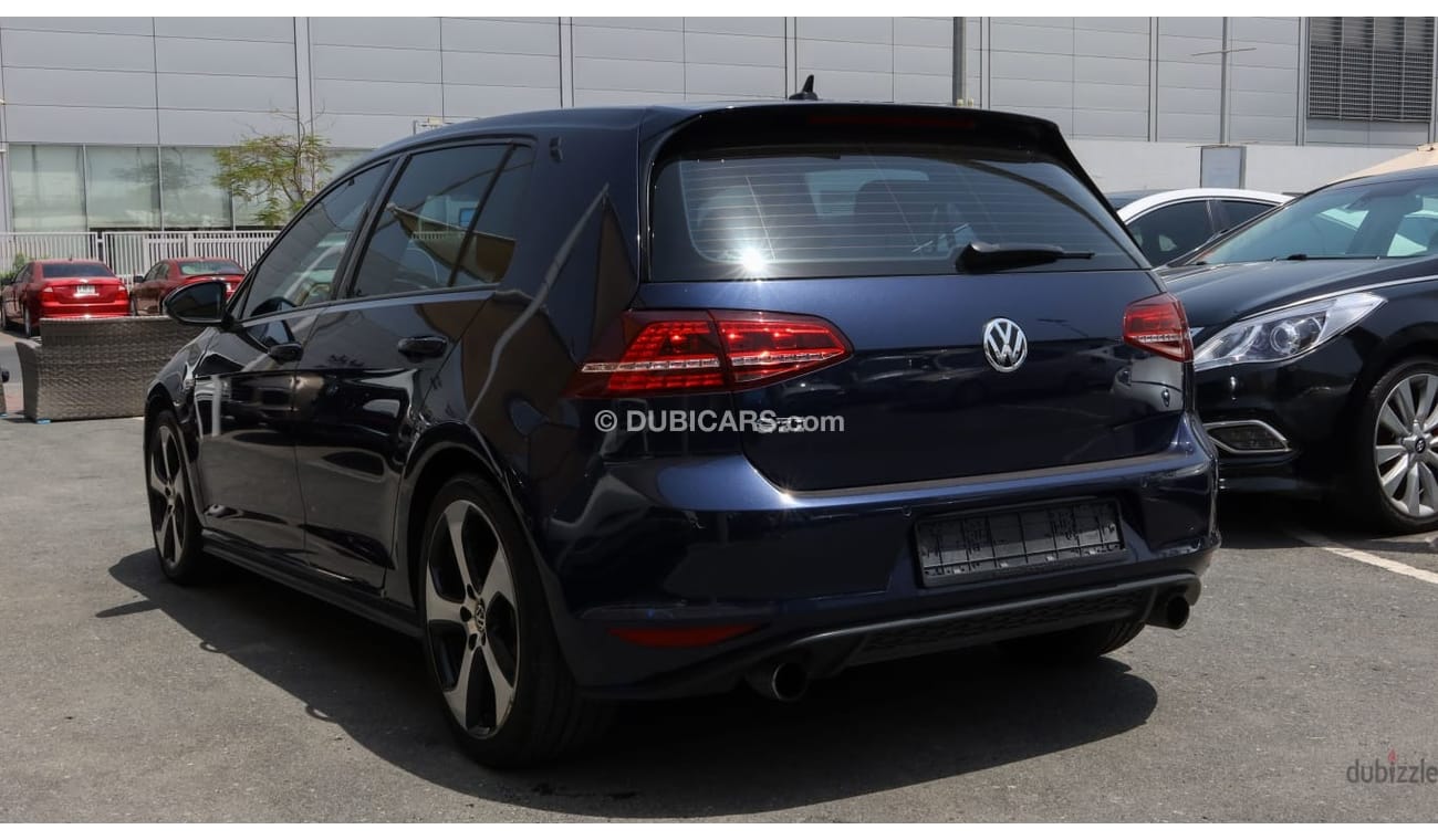 فولكس واجن جولف Volkswagen GTI 2014 GCC V4 Good Condition - Full Option