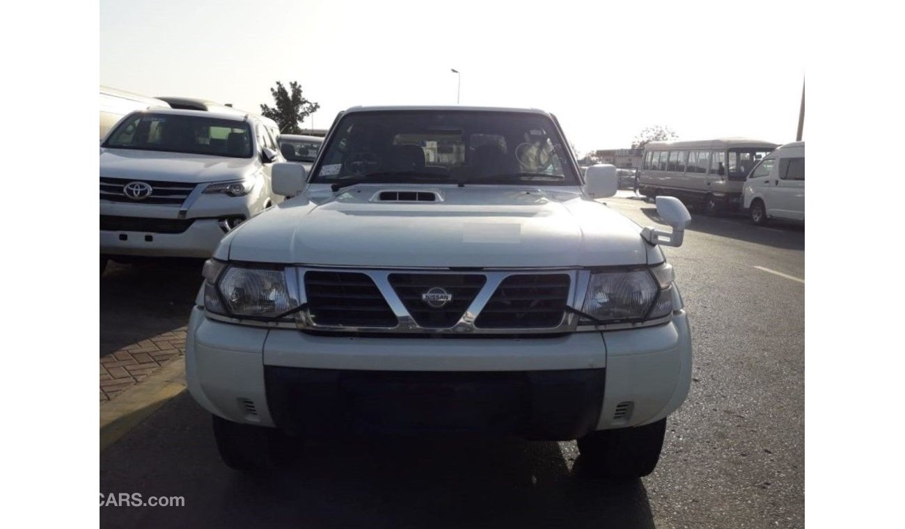 Nissan Patrol Safari Nissan Safari RIGHT HAND DRIVE (Stock no PM 344 )