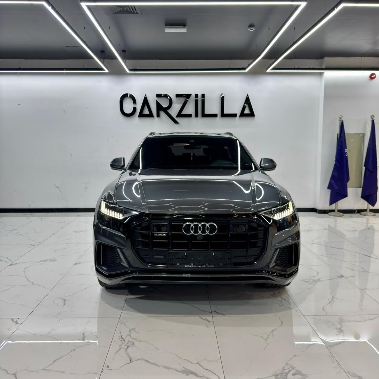 أودي Q8 55 TFSI quattro S-Line 3.0L (340 HP)