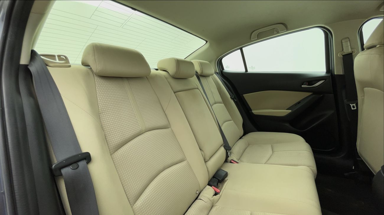 مازدا 3 S 1.6 | بدون دفعة مقدمة | اختبار قيادة مجاني للمنزل