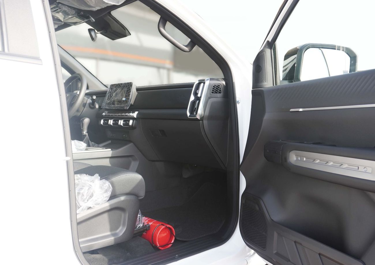 Rely R8 2.3L Turbo Diesel 2WD M/T