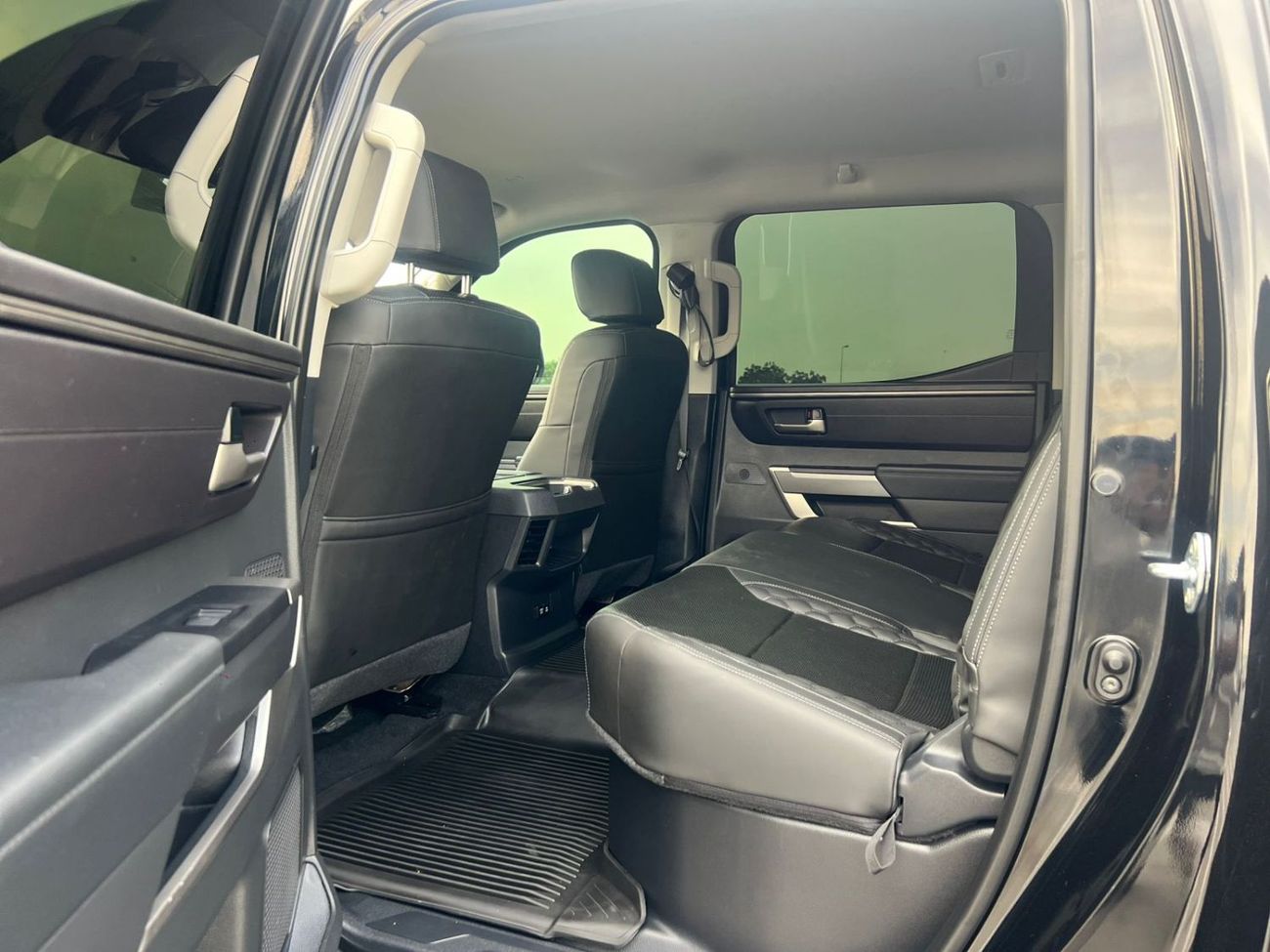 Toyota Tundra 2024 Toyota Tundra TRD Extreme Night Edition 3.4L V6- Enhanced Suspension Tyres - 4x4 AWD - Fully Lo