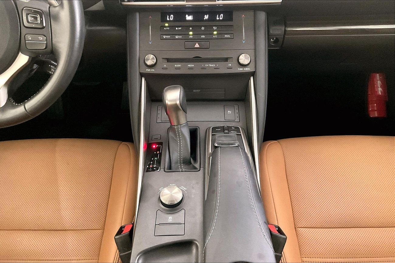 Lexus IS350 Platinum | Guaranteed Warranty | 0 Down Payment