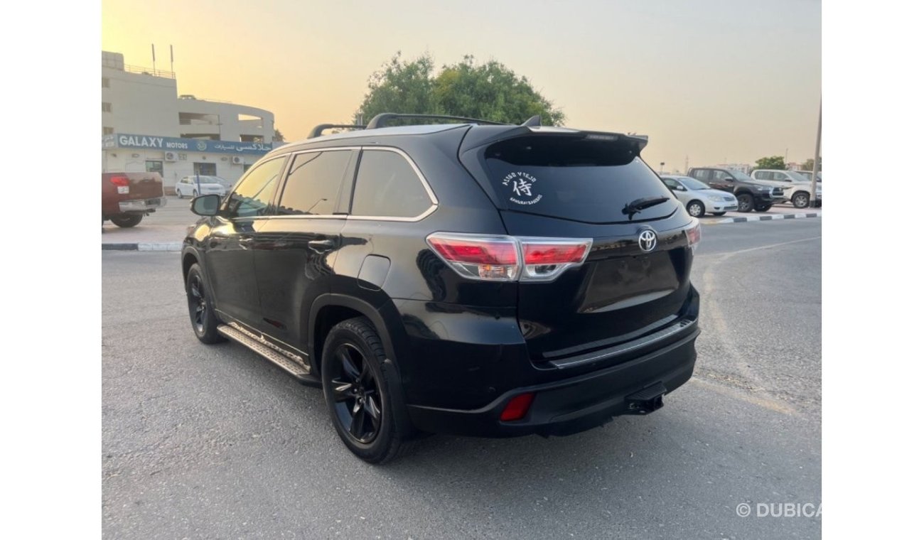 Toyota Highlander 2016 XLE LIMITED SUNROOF 4x4 BLACK EDITION RUN & DRIVE