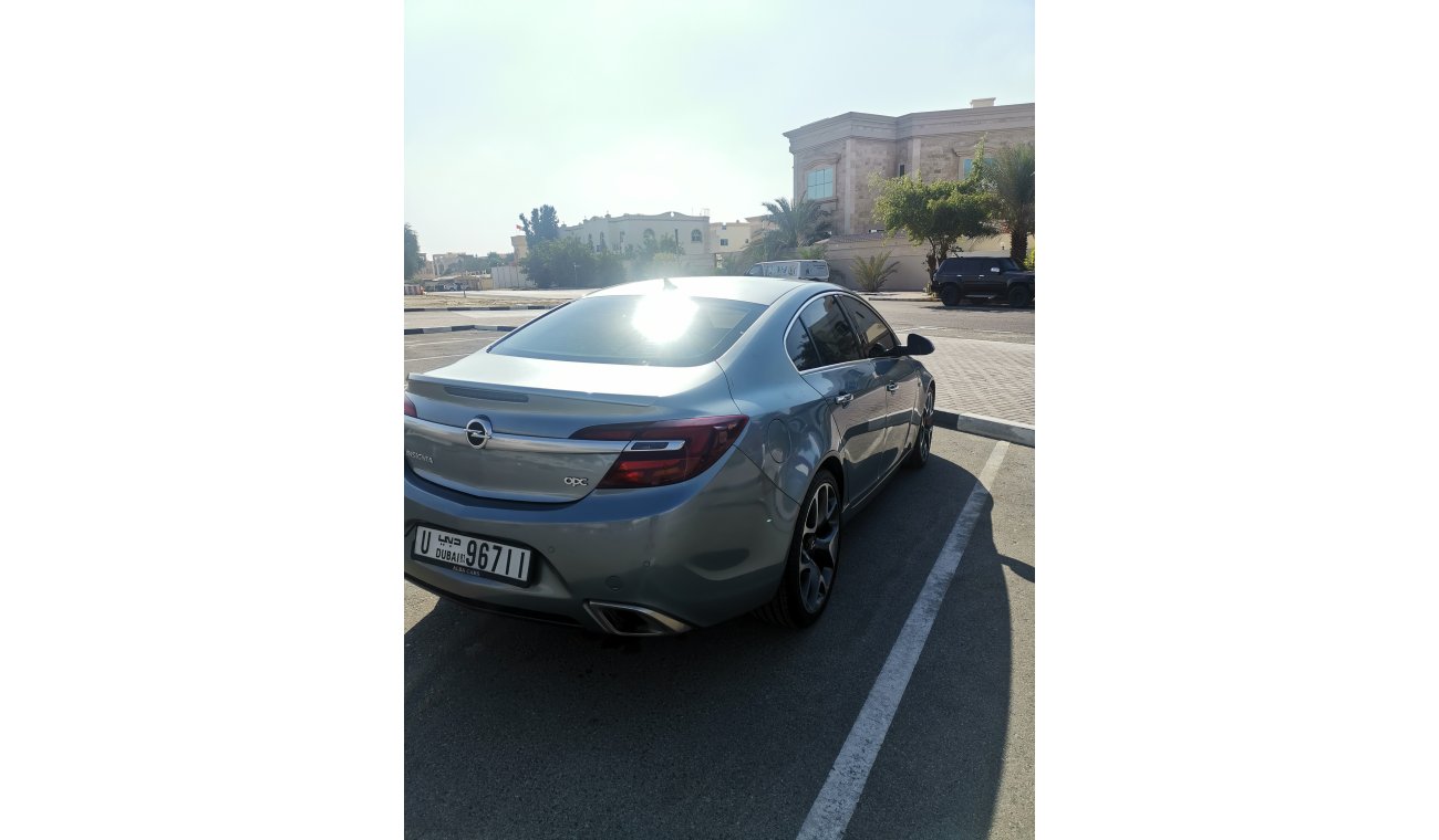 Opel Insignia OPC 2.8 FULL OPTION