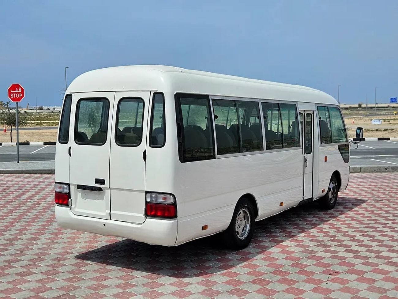 تويوتا كوستر Fresh Japan Import Immaculate Condition 30 Seater Diesel With Low KM