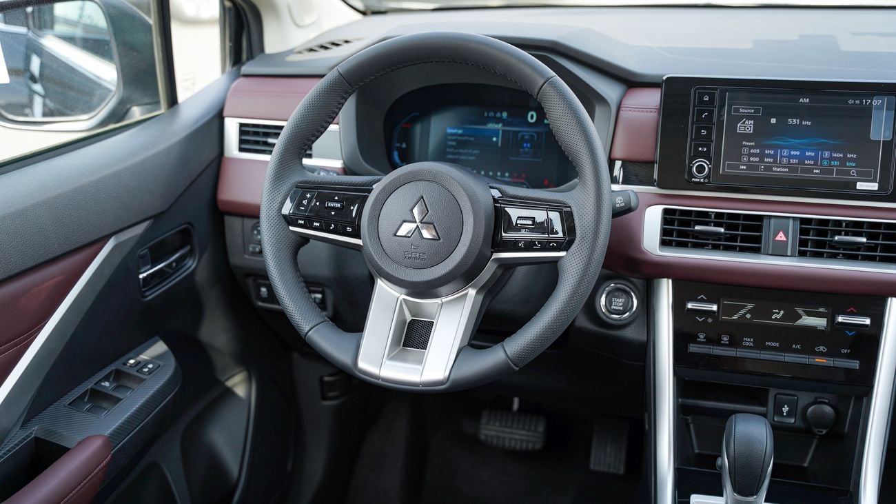 Mitsubishi Xpander Cross