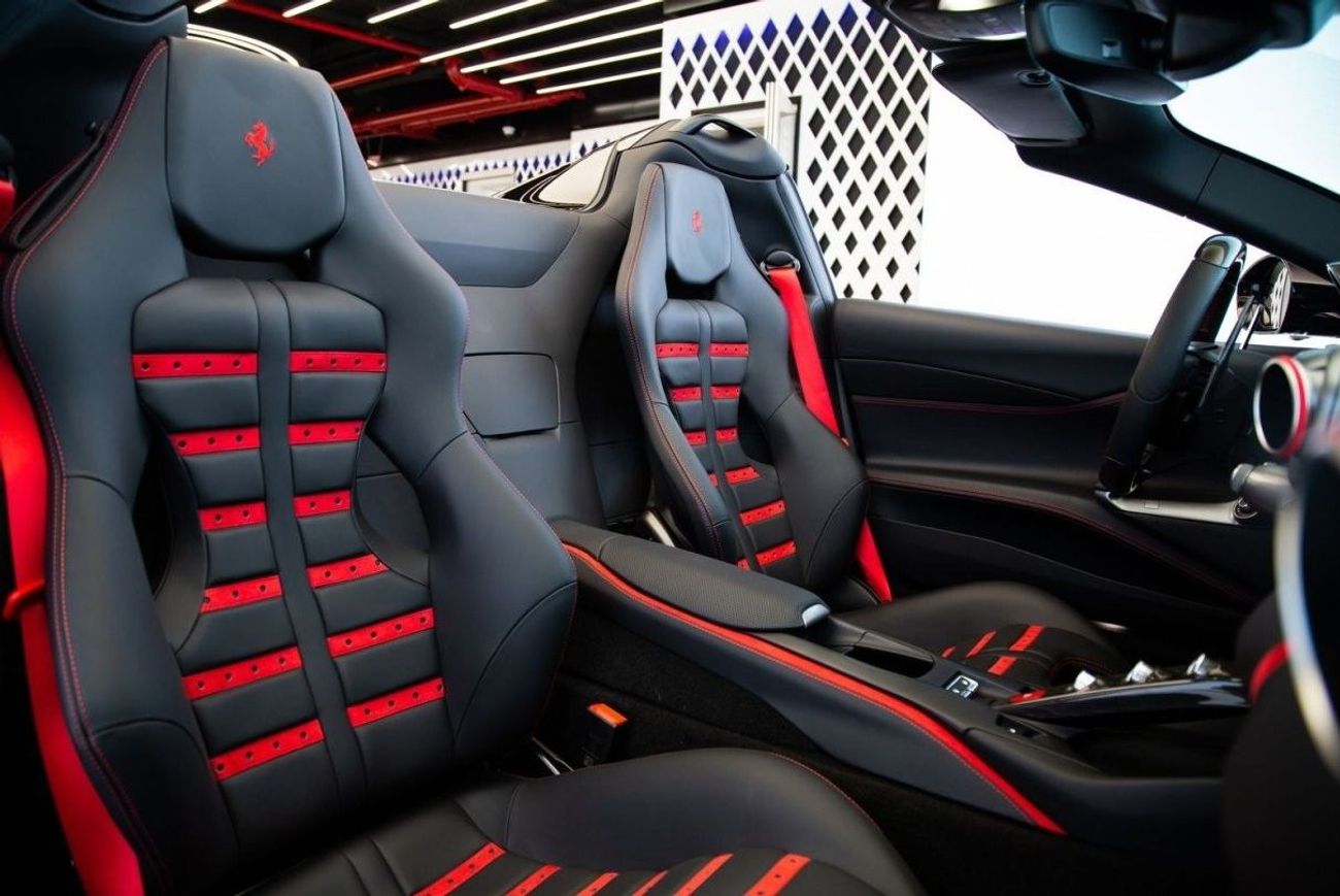 فيراري 812 GTS Std