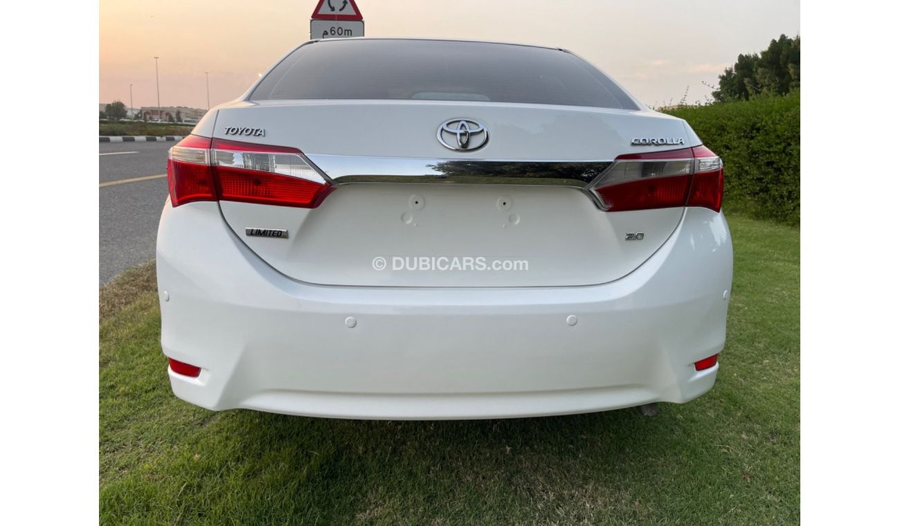 تويوتا كورولا SE