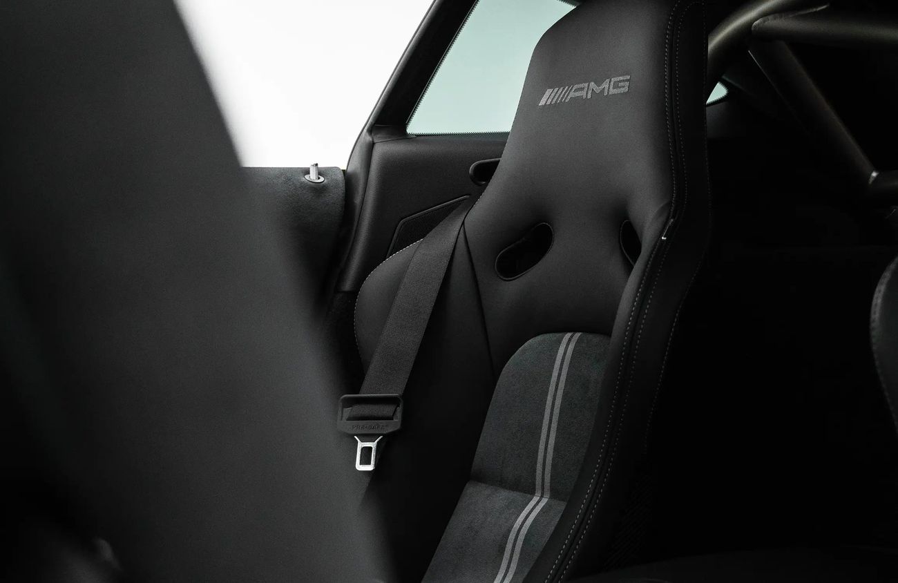 مرسيدس بنز AMG GT 4.0L V-8 Bi-Turbo Engine