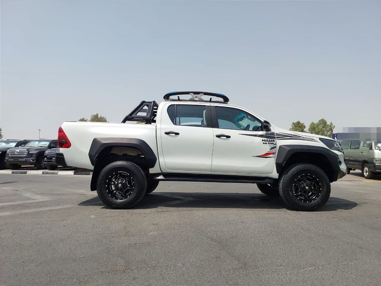 تويوتا هيلوكس TOYOTA HILUX PICK UP RHD 2018 MODEL 2.8 L DIESEL AUTOMATIC(PM06450)