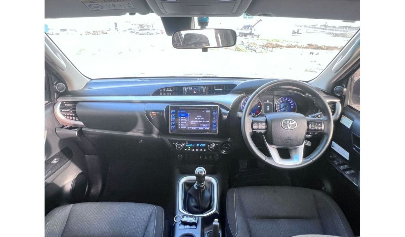 تويوتا هيلوكس