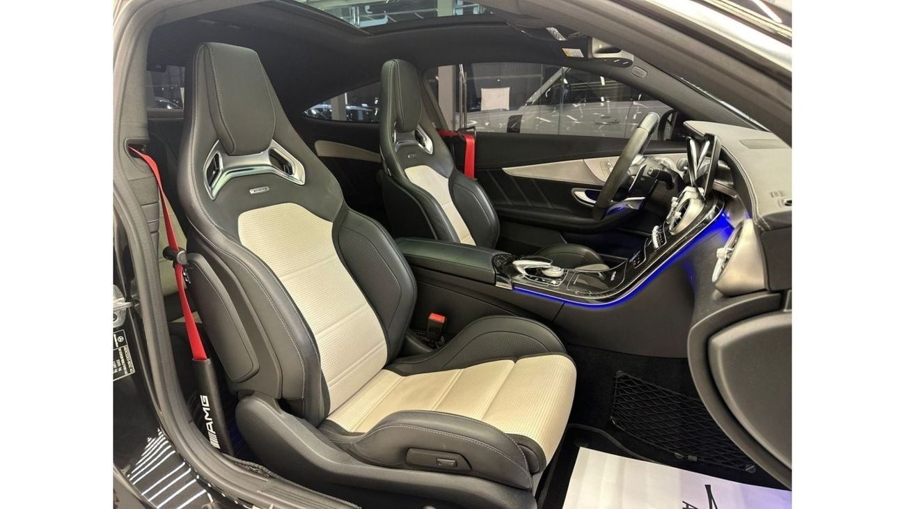 مرسيدس بنز C 63 AMG MERCEDES C63S MODEL 2020 KM 55000