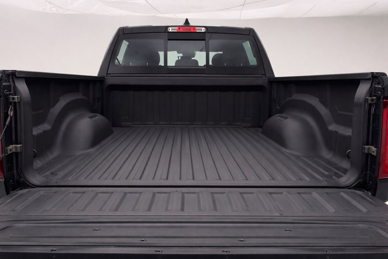 رام 1500 BIGHORN 3.6 | بدون دفعة مقدمة | اختبار القيادة في المنزل