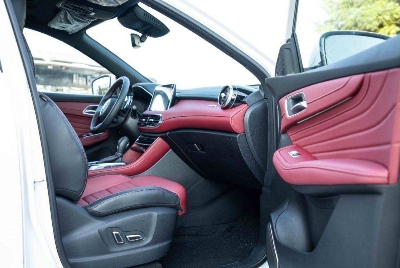 MG HS 2023 MG HS 4X4 2.0T TROPHY - White inside Red | Export Price