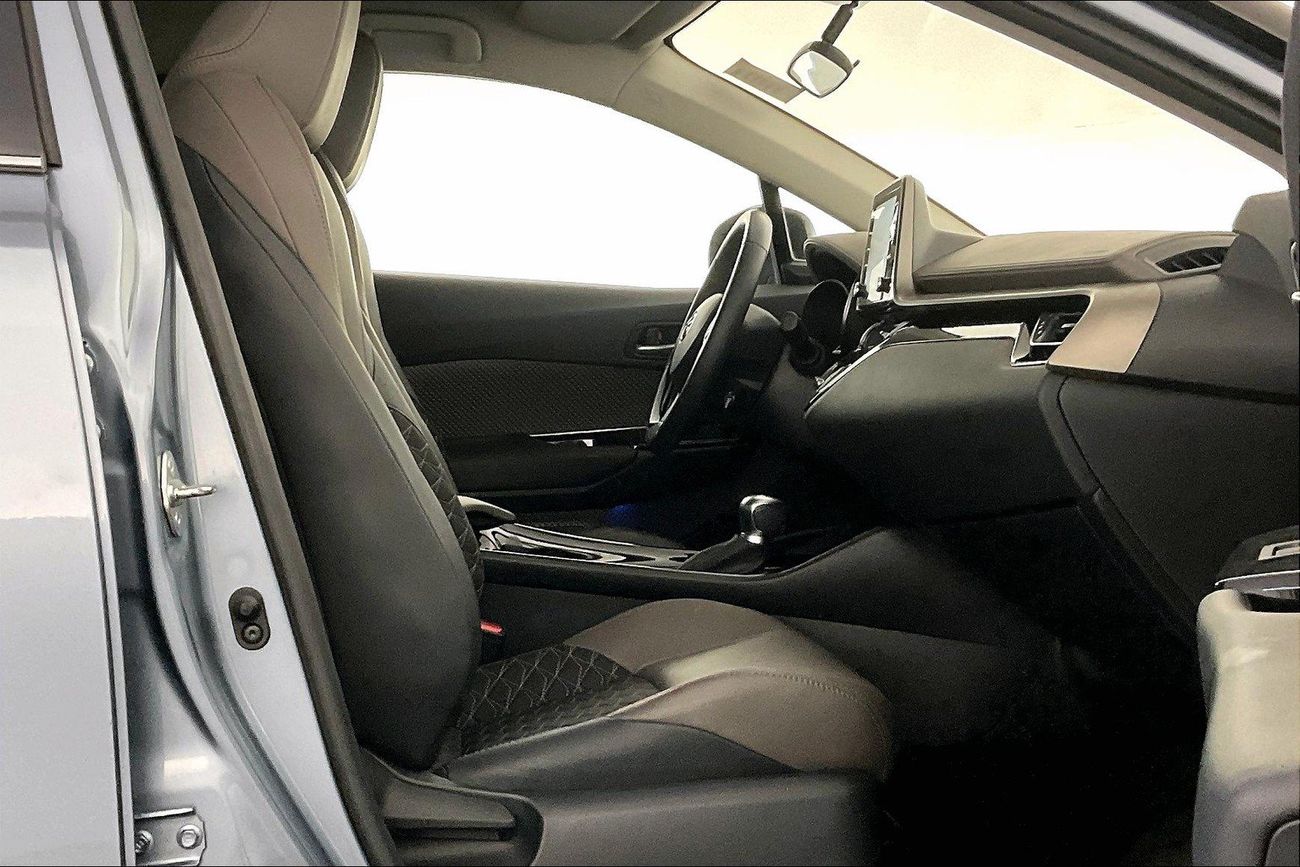 Toyota CHR VX | Guaranteed Warranty | 0 Down Payment