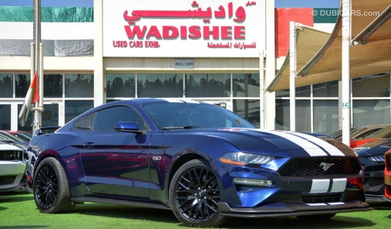 فورد موستانج Mustang GT V8 2019/Performance Package/Original Airbags/Low Miles/Very Clean