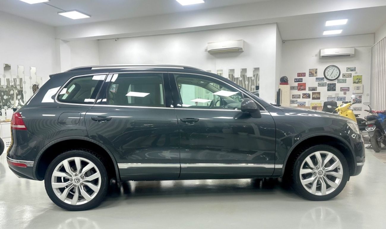 Volkswagen Touareg Sport