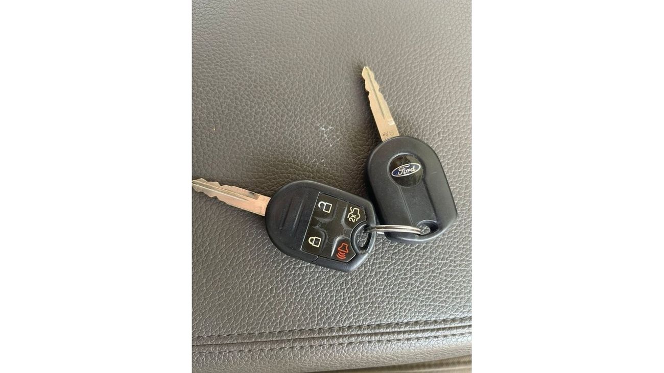 فورد إكسبيديشن XLT