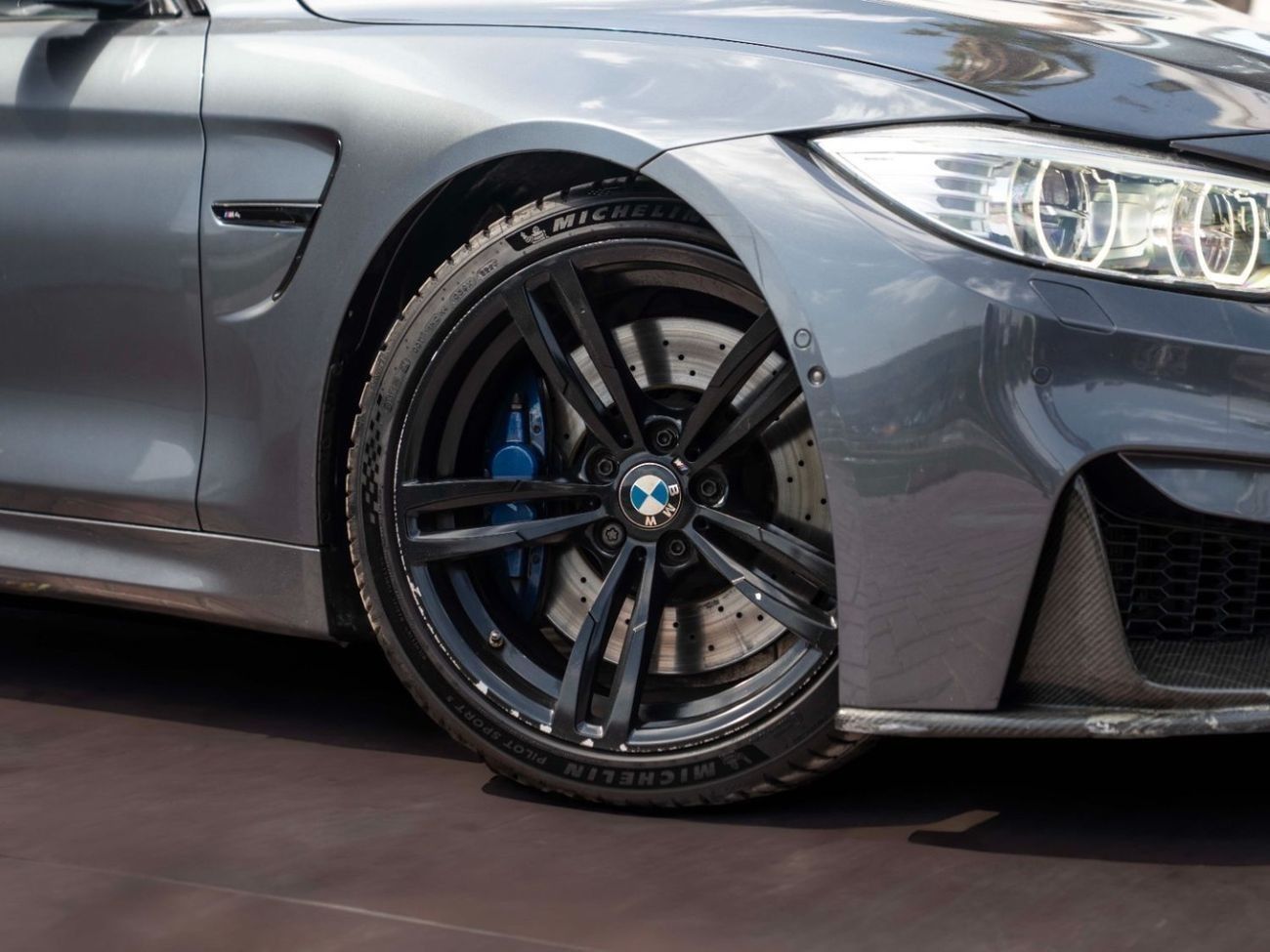 BMW M4 3.0T 3.0L