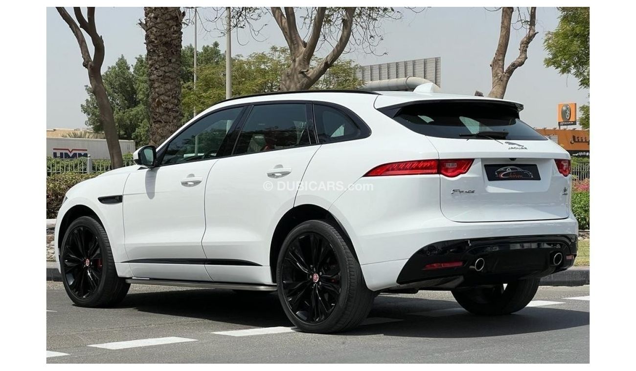 Jaguar F Pace JAGUAR F PACE S 2017 GCC V6 3.0L FULL OPTIONE FULL AGENCY SERVICE HISTORY ORIGINAL P
