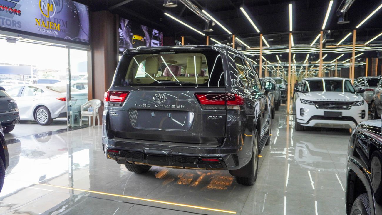 Toyota Land Cruiser GXR 3.5 L Twin Turbo V6