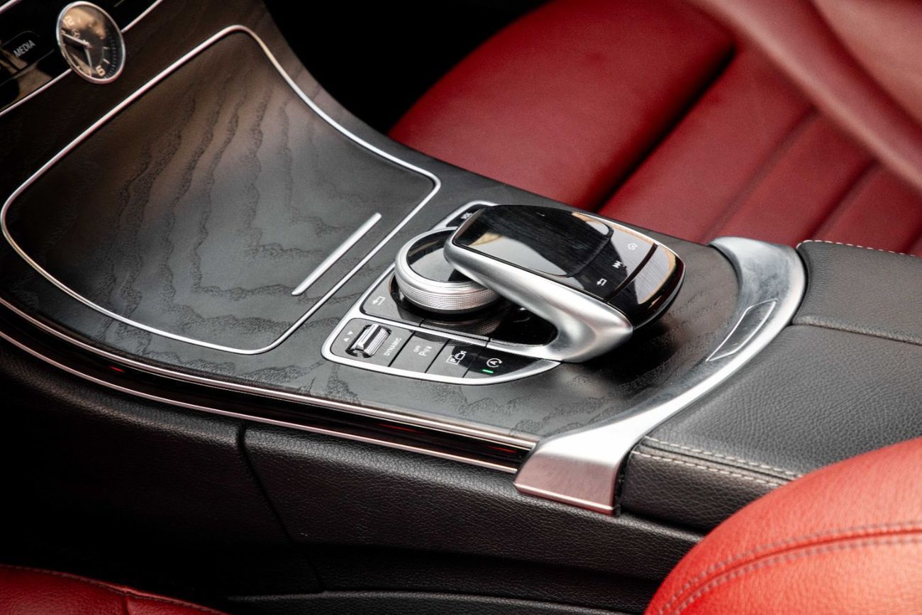 Mercedes-Benz C 200 AMG | 1,959 P.M | 0% Downpayment | Immaculate Condition!