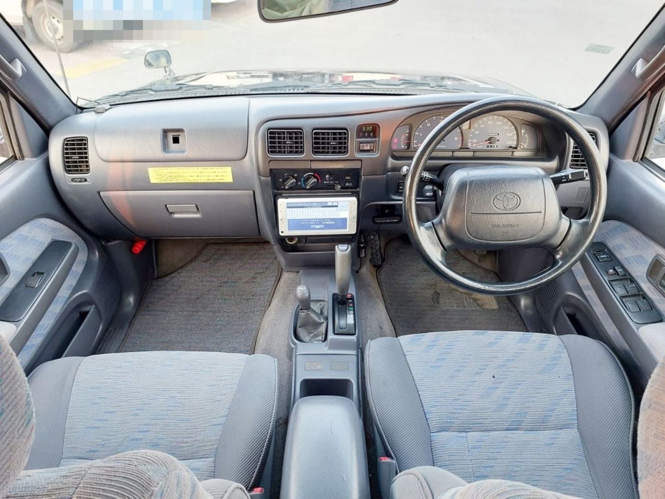 تويوتا هيلوكس TOYOTA HILUX PICK UP RHD 1998 MODEL 2.4 L DIESEL AUTOMATIC(PM01640)