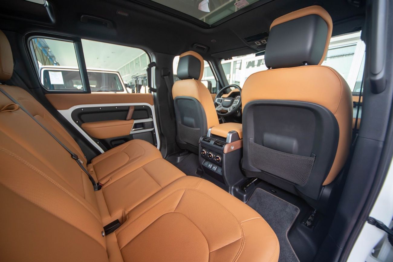 لاند روفر ديفندر P400 90 HSE 3.0L (5 Seater)