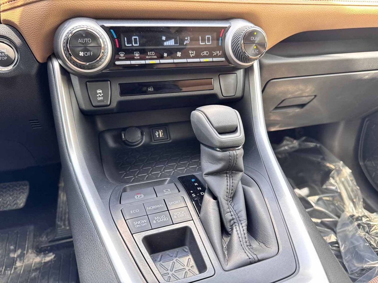 تويوتا راف ٤