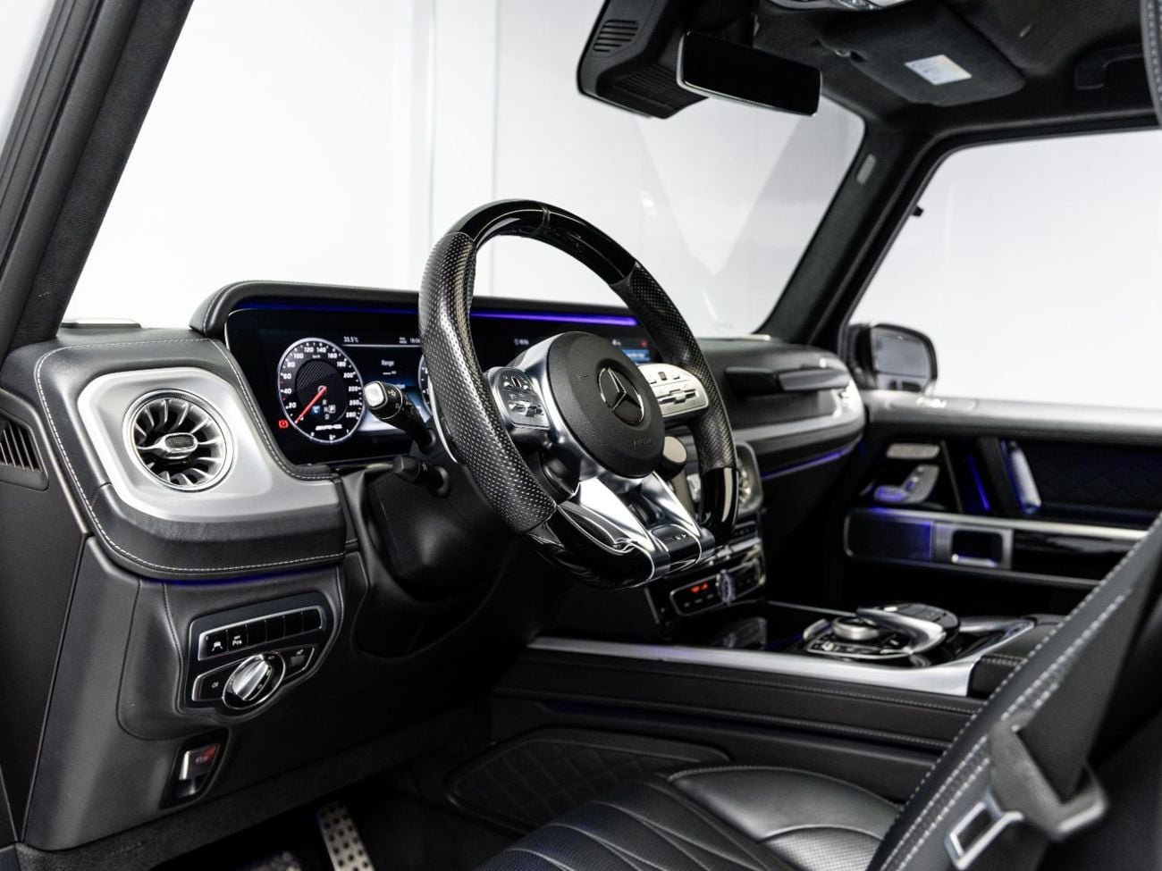 مرسيدس بنز G 63 AMG 4MATIC SUV 2023 Mercedes AMG G63 4.0L TC V8, AWD, 585bhp, 8 Speed Automatic