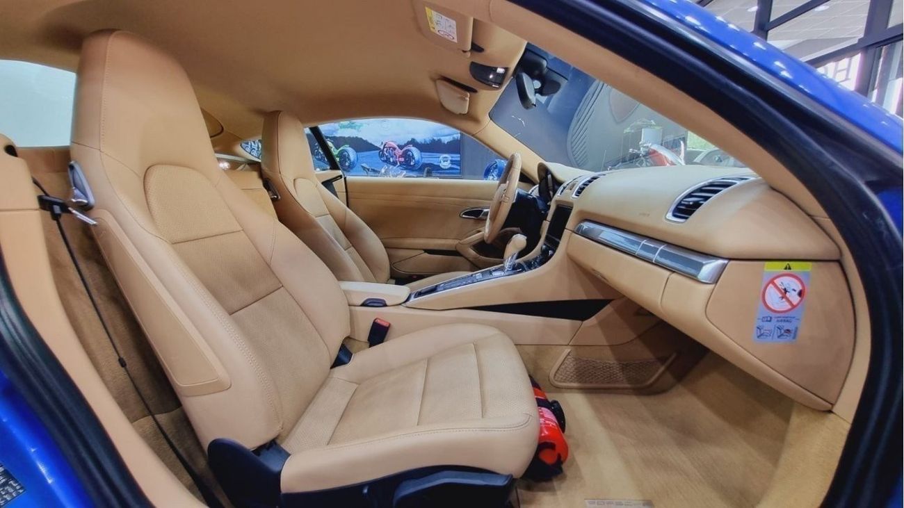 بورش كايمان 718 Std Std Std Std